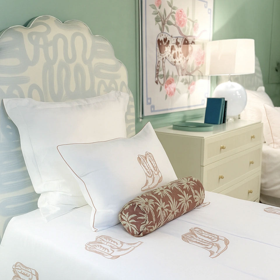 #color_squiggle-soft-blue-and-cream-fabric