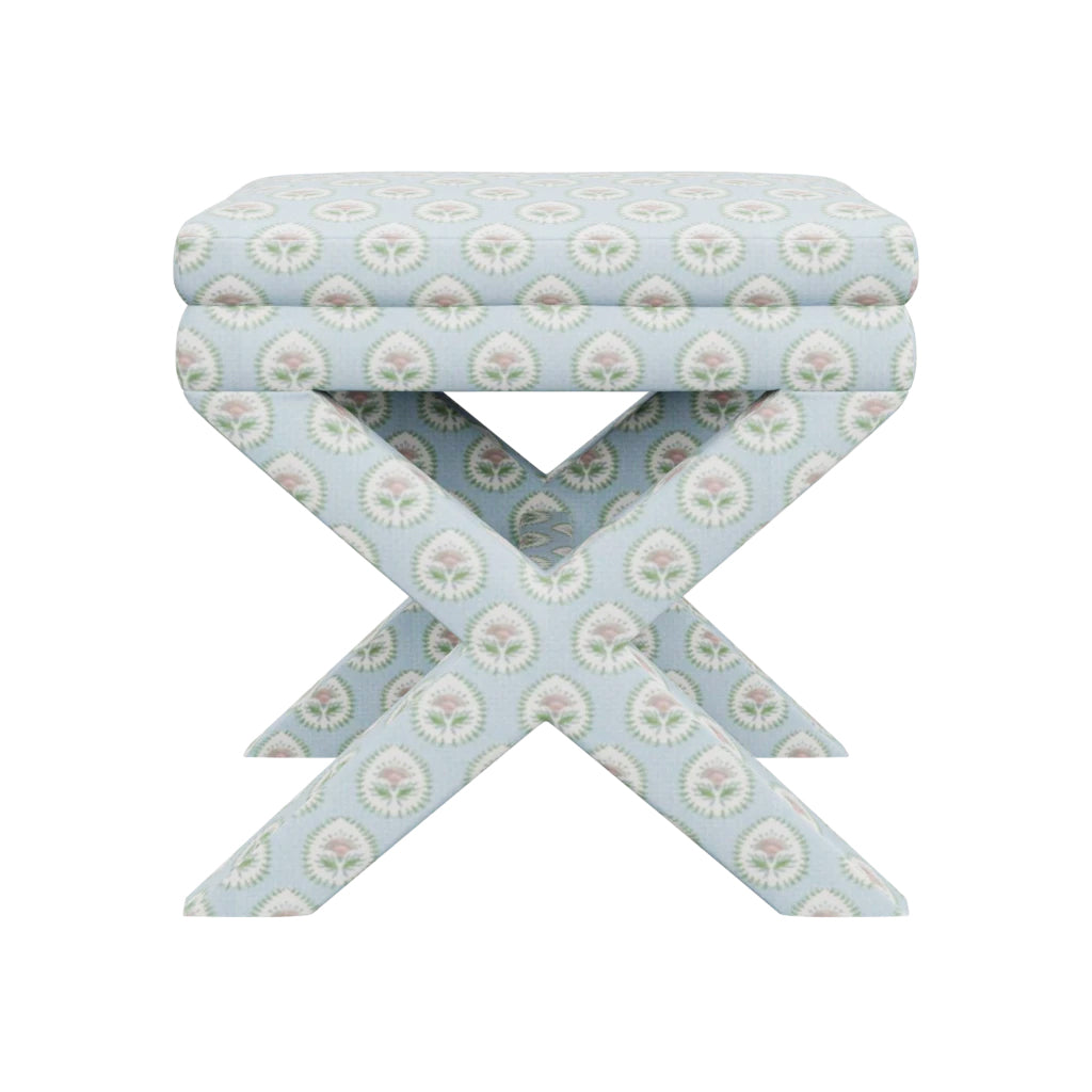 #color_daphne-blue-fabric