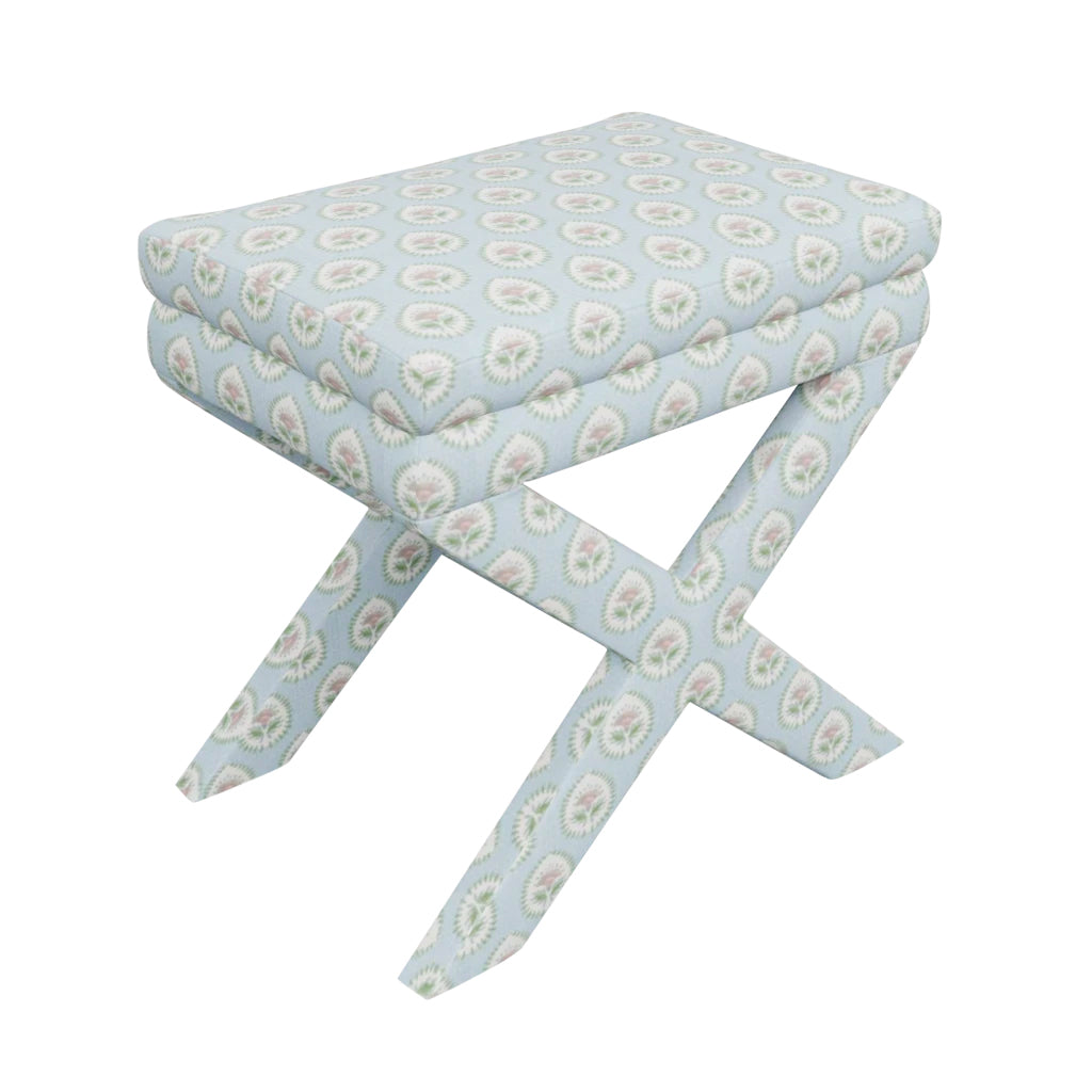 #color_daphne-blue-fabric