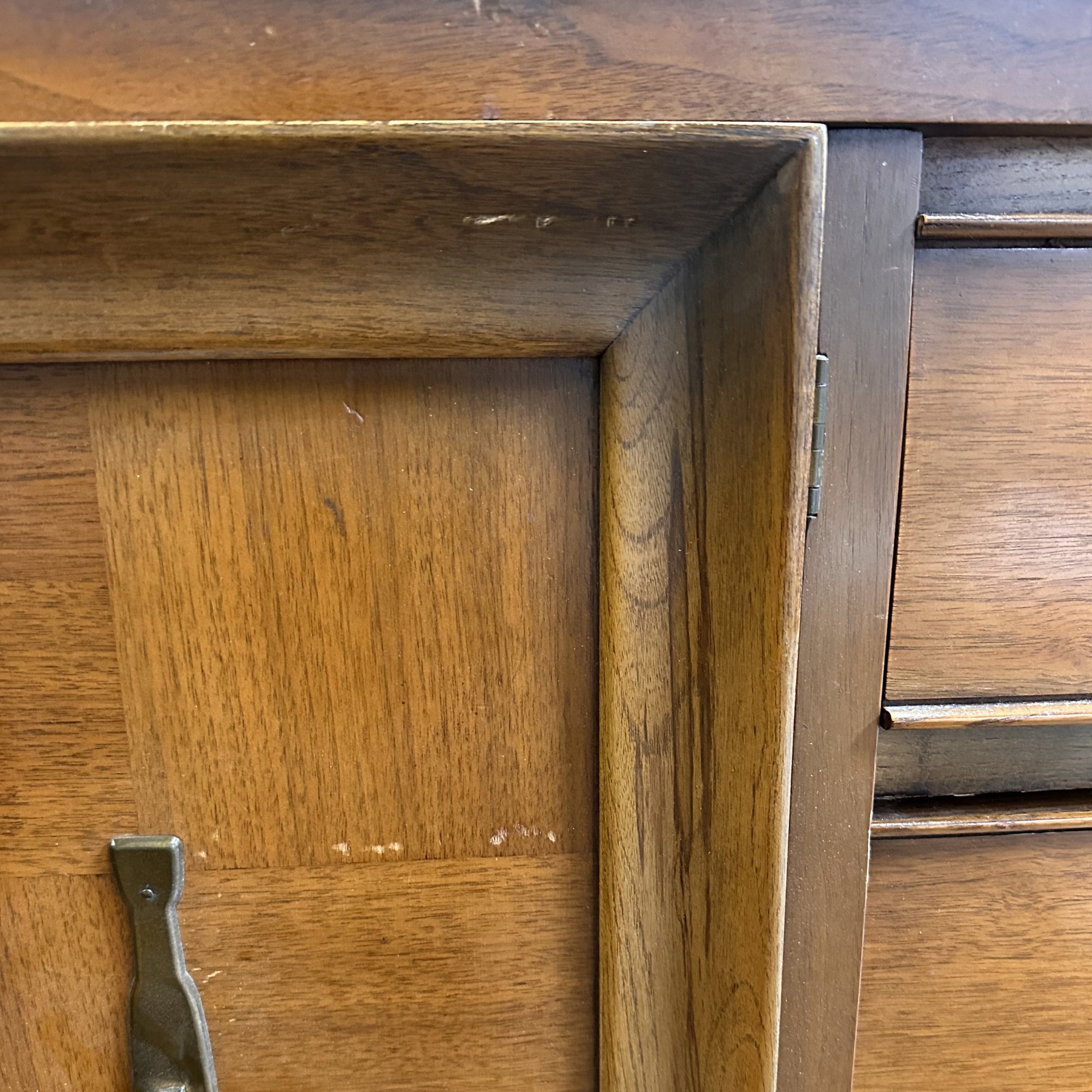 MCM Dresser with Brass Hardware & Left Doors – Scout Design Studio MCM Dresser with Brass Hardware & Left Doors – Scout Design Studio