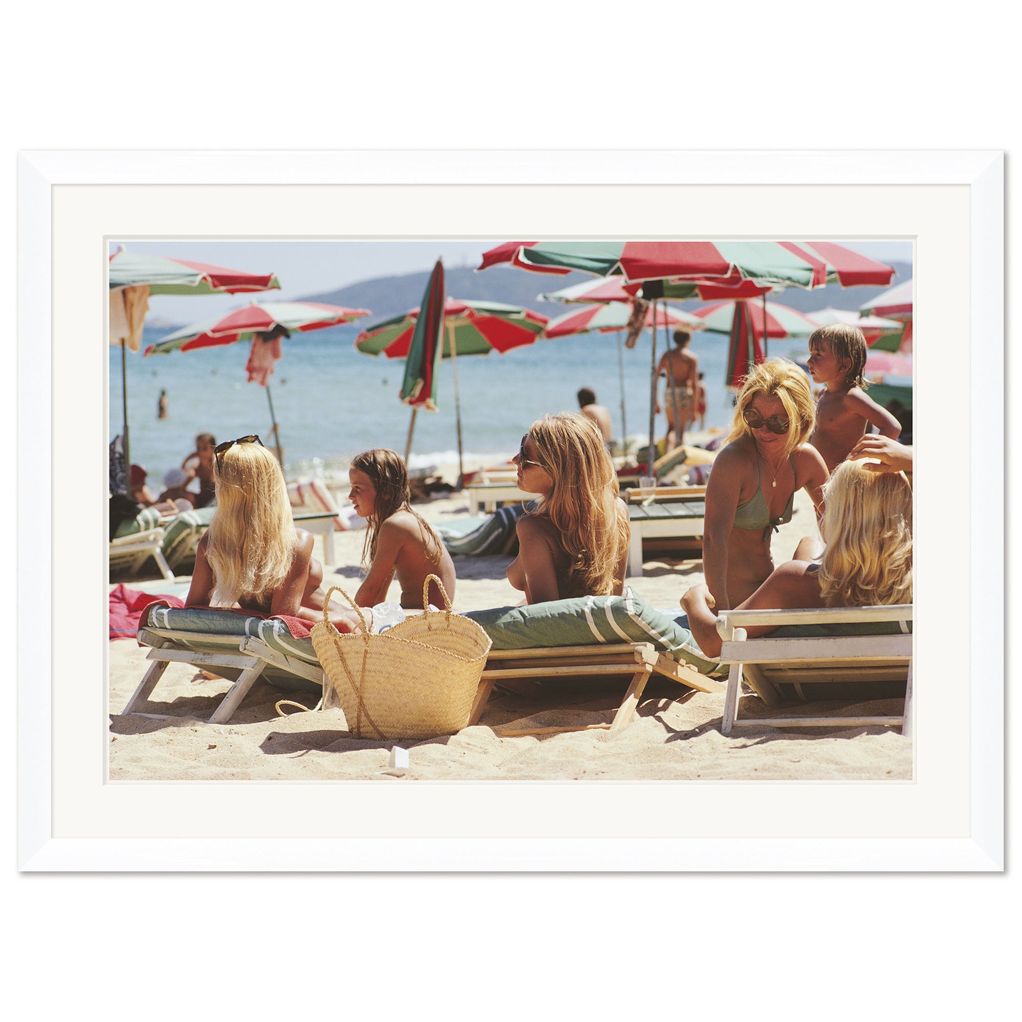 額装済/Sunbathing St. Tropez France/アーウィット