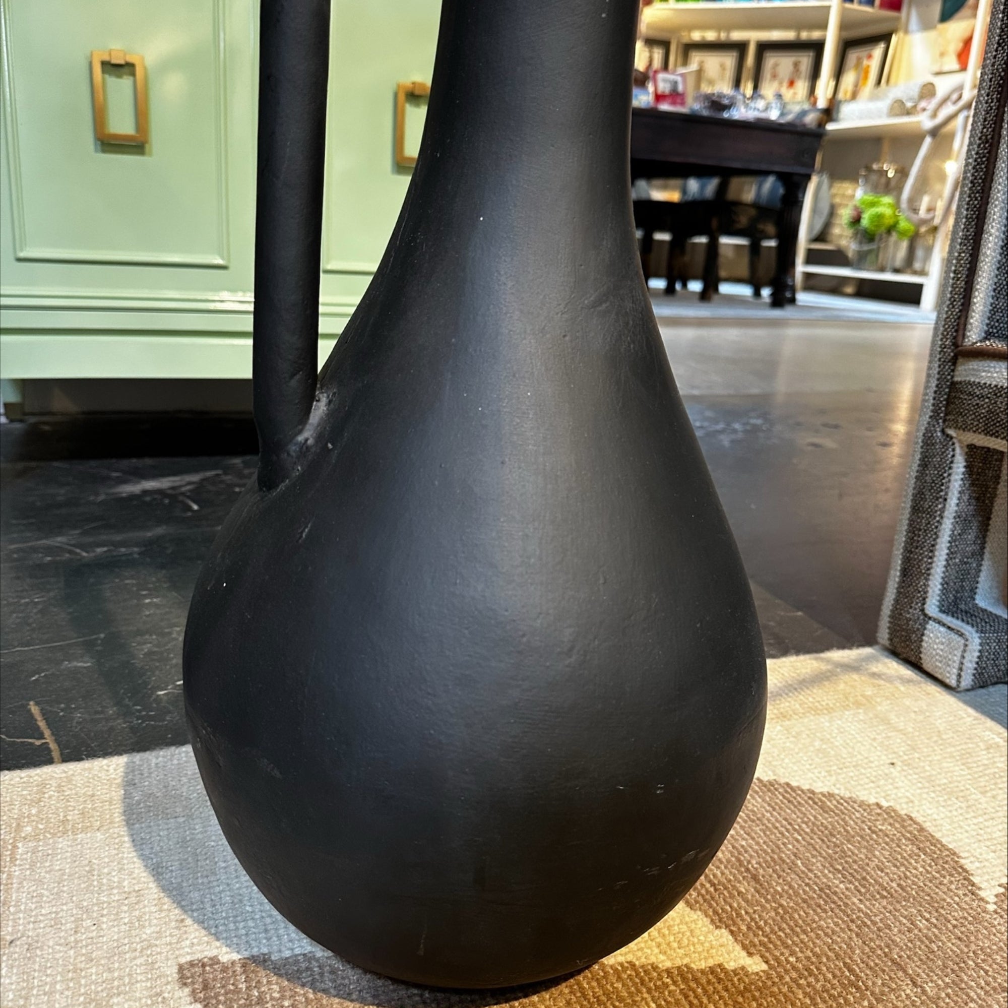 Large Black Vase – Scout Design Studio