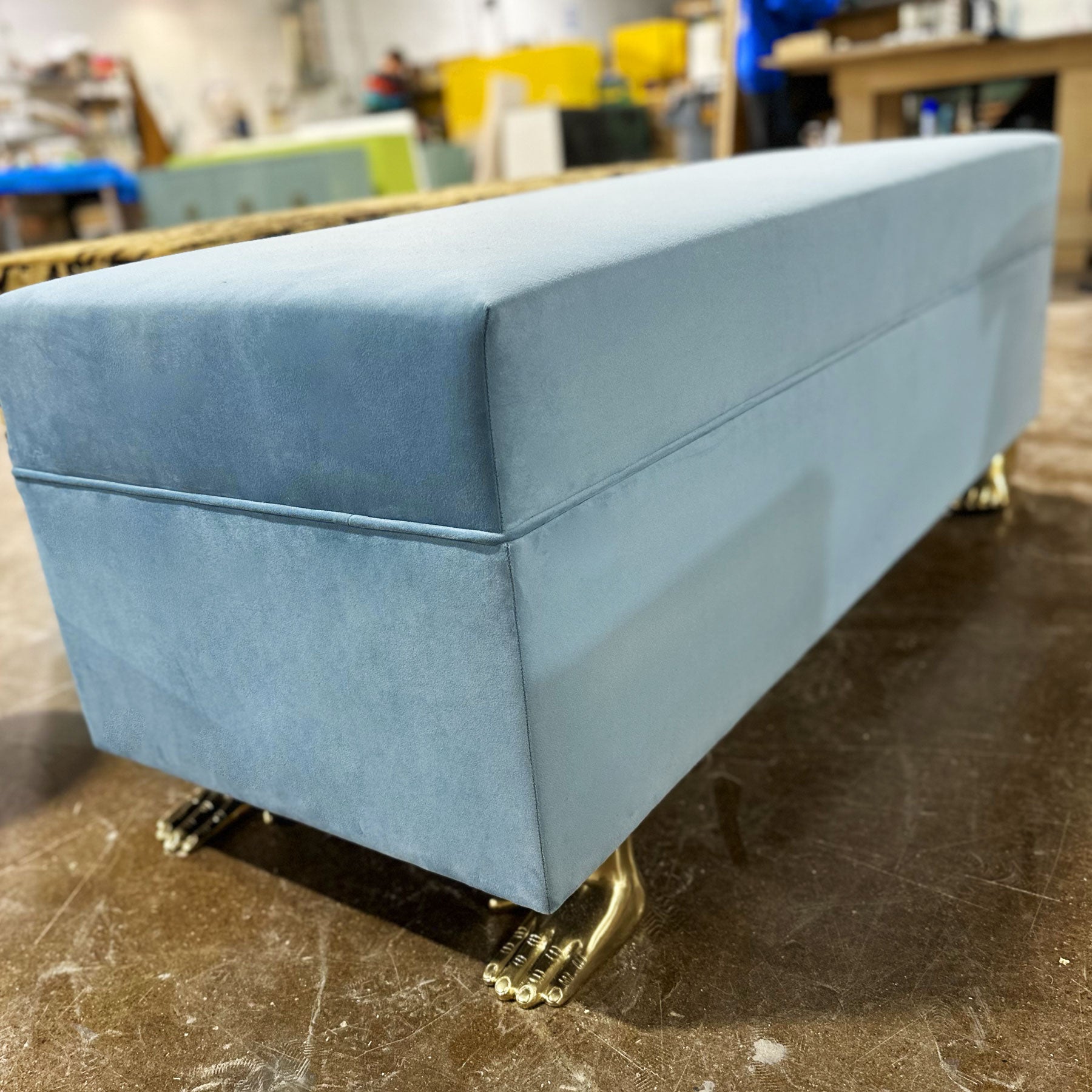 #color_bluebird-velvet